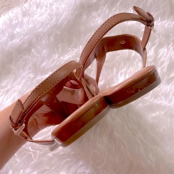 Brand New Calvin Klein Cognac Ankle Strap Thong Sandals Gold Tone Metal Logo - Picture 10 of 12